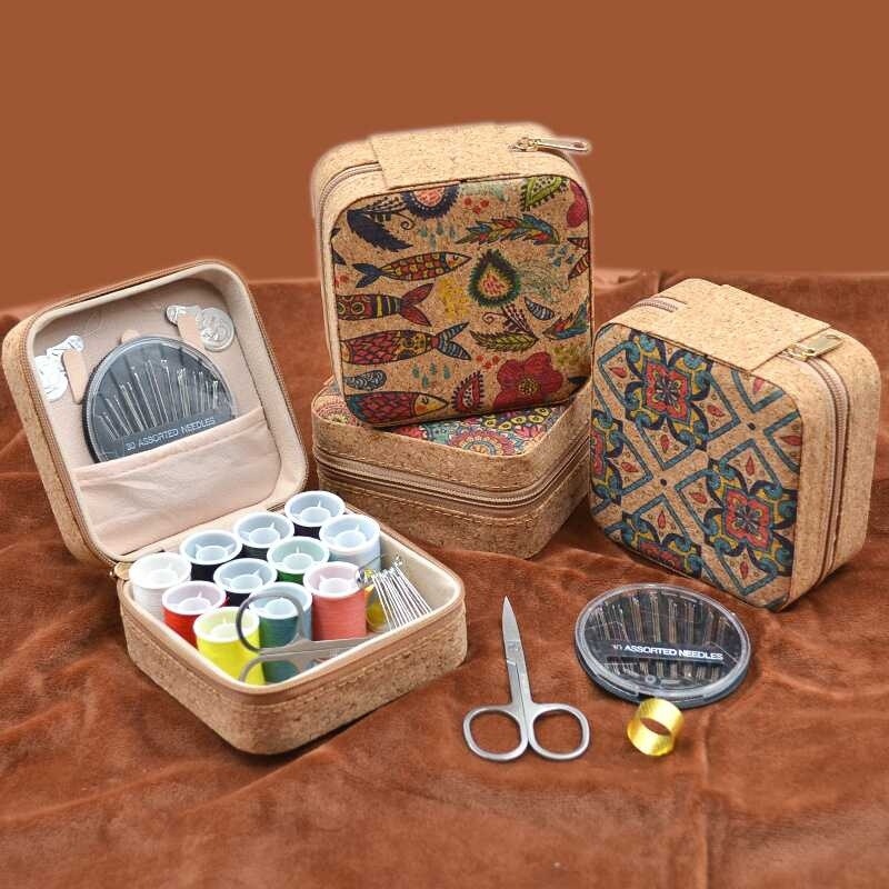 Kit da Cucito Vintage in Sughe - Craft Embellishment Storage recensione e prezzo